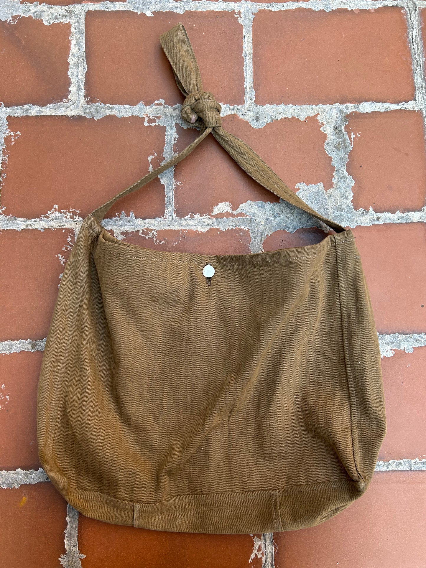 Hbt Big Pocket Tote